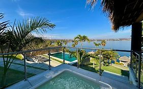 La Casa del Lago Tequesquitengo, Morelos